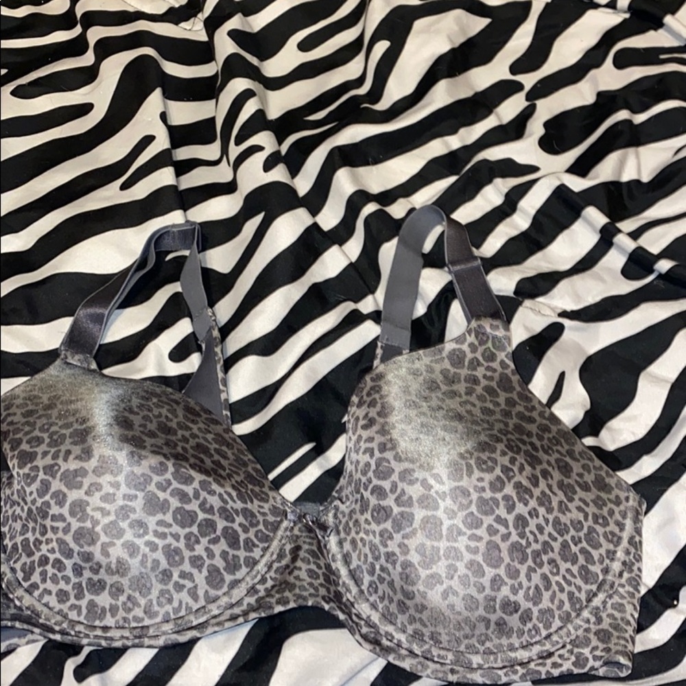 Full coverage 36C bra